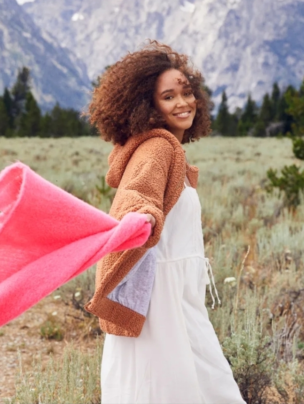 NWT Aerie Neon Pink Sherpa Fringed Blanket Scarf